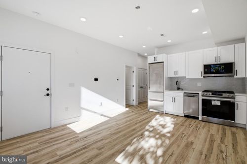 1f-2137 E Hagert Street, PHILADELPHIA, PA, 19125 | Card Image