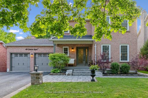 40 Centre Rd, Uxbridge, ON, L9P1A7 | Card Image