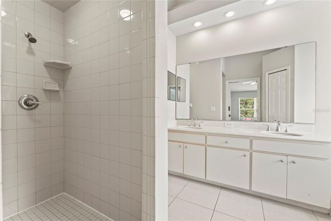12335 Glenfield Ave, House other with 3 bedrooms, 2 bathrooms and null parking in TAMPA FL | Image 27