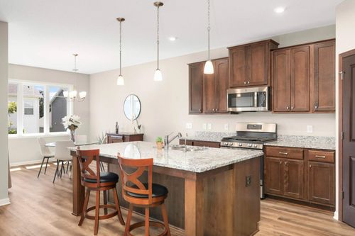 1019 Spruce St, Newport, MN, 55055-4401 | Card Image