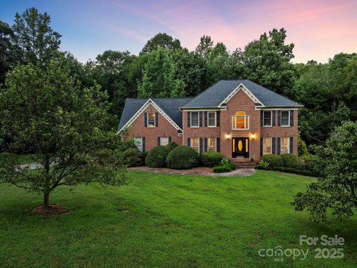 1378 Shadowfax Wynd, Hickory, NC, 28602-9254 | Card Image