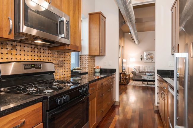 UNIT-502 - 212 N Center St, Condo with 2 bedrooms, 2 bathrooms and 1 parking in Bloomington IL | Image 12