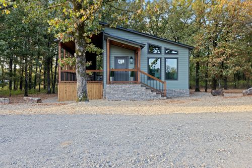 2 Sweet Apple Trl, Broken Bow, OK, 74728-2830 | Card Image