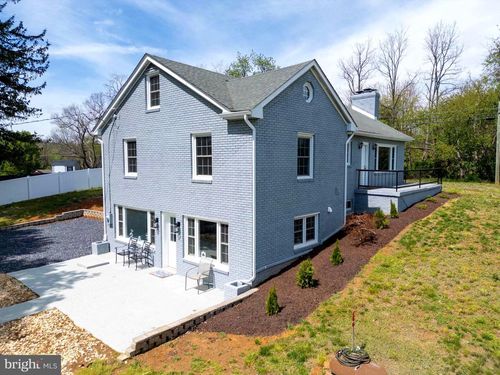 50 Indian Ridge Rd, Greenville, VA, 24440-1753 | Card Image
