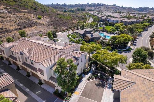 3131 Asto Pl, Carlsbad, CA, 92010-5703 | Card Image