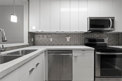 6-3586 N University Dr, Coral Springs, FL, 33065-1645 | Card Image