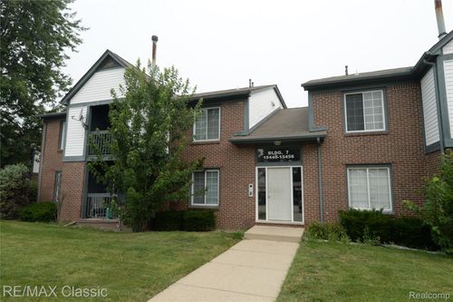 15450 Ashley Court, Macomb Township, MI, 48044 | Card Image