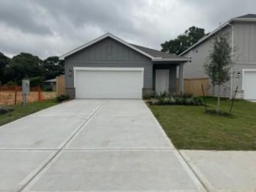 9408 Beryl Ln, Conroe, TX, 77303-2984 | Card Image