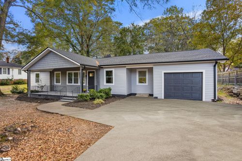 123 Princeton Ave, Greenville, SC, 29607-1632 | Card Image