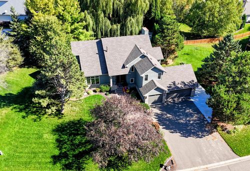 5075 Ximines Ln N, Plymouth, MN, 55442-3222 | Card Image