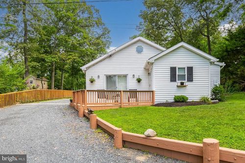 315 South Dr, Severna Park, MD, 21146-2112 | Card Image