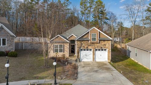 8664 Maple Valley Dr, Chattanooga, TN, 37421-1396 | Card Image