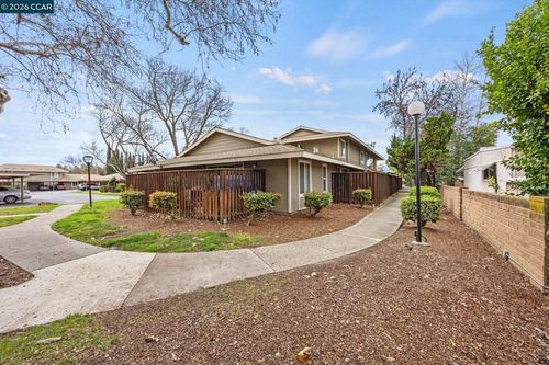 e-2069 2069 Olivera Rd, Concord, CA, 94520 | Card Image