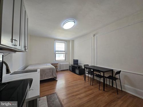 apt-1530-1324 Locust St, PHILADELPHIA, PA, 19107-7011 | Card Image