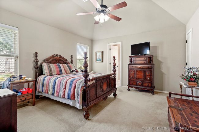 15715 S Broadway St, House other with 3 bedrooms, 2 bathrooms and null parking in Glenpool OK | Image 4