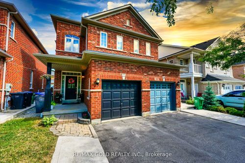 22 Nathaniel Cres, Brampton, ON, L6Y5M5 | Card Image