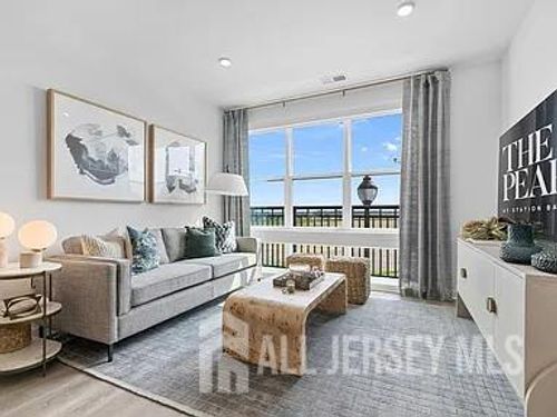 a6b-2000 Schindler Dr, South Amboy, NJ, 08879-1154 | Card Image