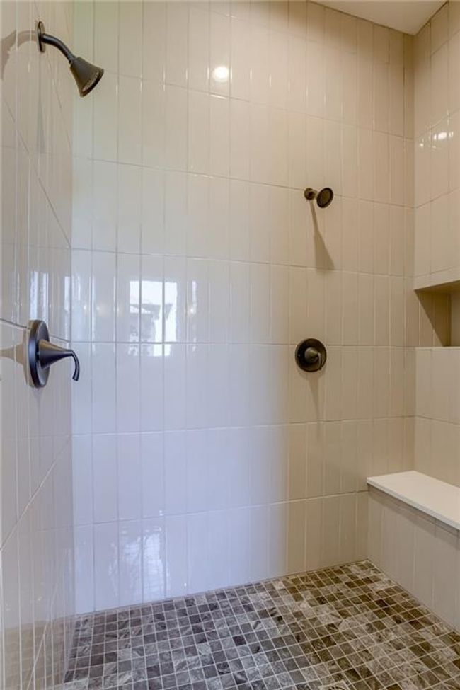 2307 W 176 Th Ter, House other with 4 bedrooms, 4 bathrooms and null parking in Overland Park KS | Image 29