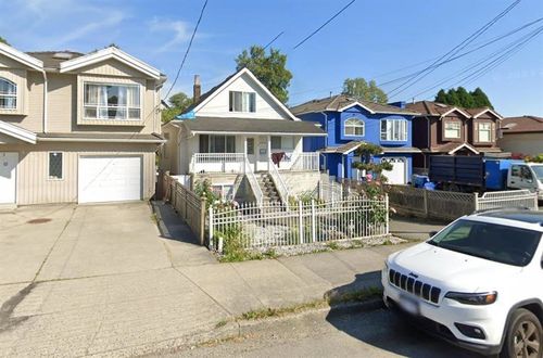 4904 Rupert St, Vancouver, BC, V5R2J8 | Card Image