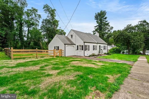 929 Gilbert Rd, CHELTENHAM, PA, 19012-1927 | Card Image