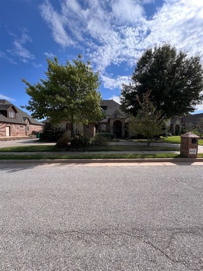 View of front facade | Image 1