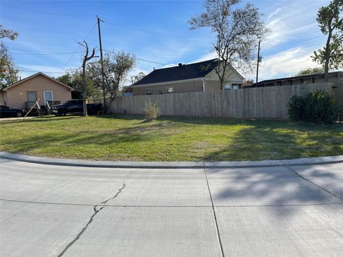 0 Gulls Cut N, Baytown, TX, 77523 | Card Image