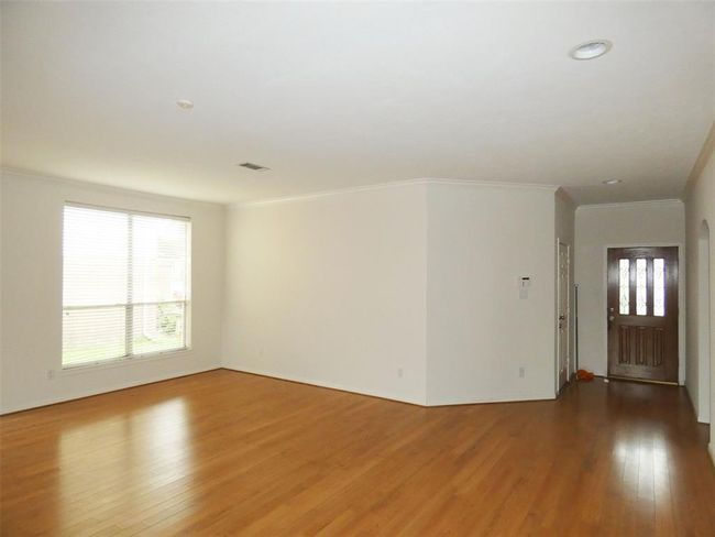 3015 Davey Oaks Dr, House other with 4 bedrooms, 2 bathrooms and 2 parking in Pearland TX | Image 7