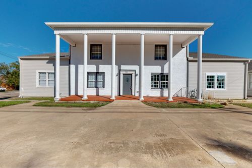 a-409 W Main St, Whitesboro, TX, 76273-1640 | Card Image