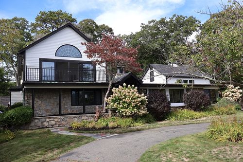 3 Williams Ter, Swampscott, MA, 01907-2723 | Card Image