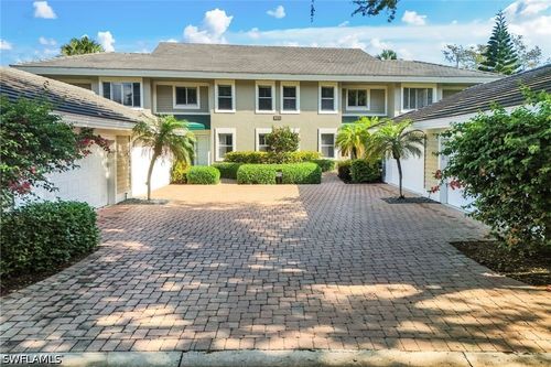 21-3280 Crossings Ct, BONITA SPRINGS, FL, 34134-2601 | Card Image