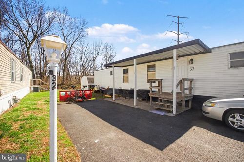 32 Circle Dr, COLUMBIA, PA, 17512-9626 | Card Image