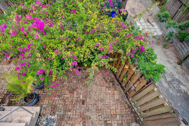 137 Ne 7 Th Ave, Townhouse with 2 bedrooms, 2 bathrooms and null parking in Delray Beach FL | Image 13