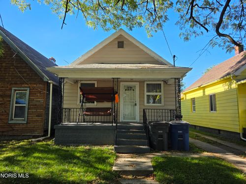 2129 Woodford St, Toledo, OH, 43605-1322 | Card Image