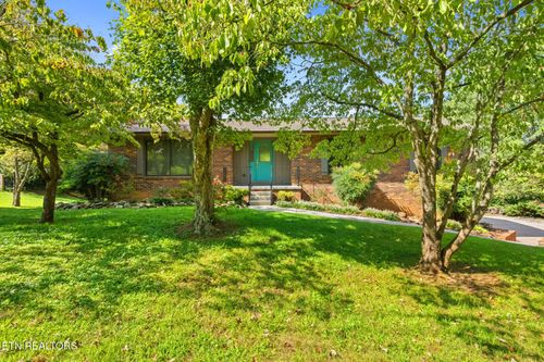 406 Farmer Hollow Rd, Clinton, TN, 37716-5909 | Card Image