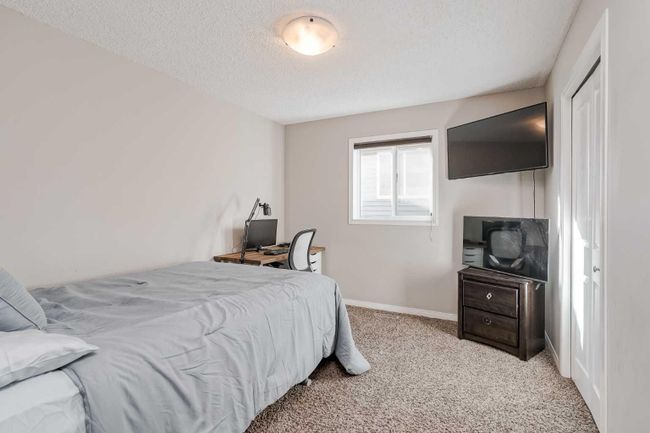 168 Cougar Ridge Manor Sw, Home with 4 bedrooms, 3 bathrooms and 4 parking in Calgary AB | Image 28