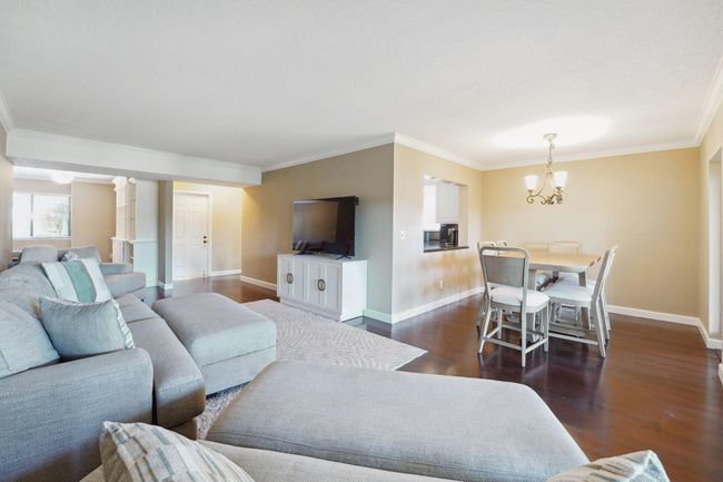 APT-101 - 100 Pelican Pointe Dr, Condo with 2 bedrooms, 2 bathrooms and null parking in Delray Beach FL | Image 7