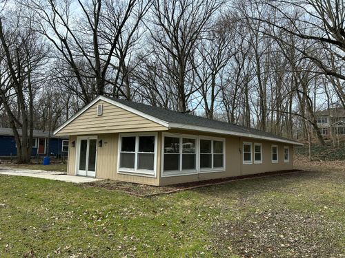 4609 Bear Ln, Valparaiso, IN, 46383-1520 | Card Image