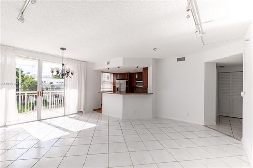 201a-10140 W Bay Harbor Dr, Bay Harbor Islands, FL, 33154-1246 | Card Image