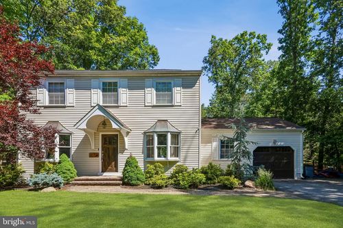 8 Minisink Trl, Shamong, NJ, 08088-8911 | Card Image