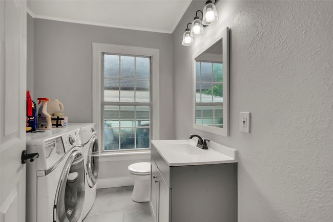 1316 Elm St, House other with 3 bedrooms, 2 bathrooms and null parking in Bonham TX | Image 18