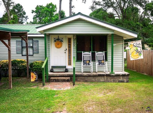 76 E Grant St, Mc Rae, GA, 31055-3625 | Card Image