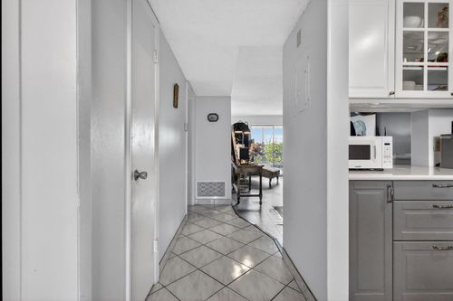 4030-330 Ne 26th Ave, Boynton Beach, FL, 33435-2062 | Card Image