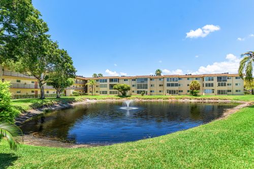 208-721 Lori Dr, Palm Springs, FL, 33461-1290 | Card Image