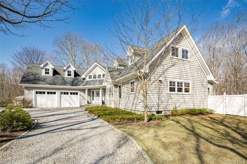 27 Country Club Dr, Shelter Island, NY, 11964 | Card Image