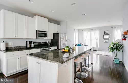 1509-22517 Phillips St, CLARKSBURG, MD, 20871-6332 | Card Image