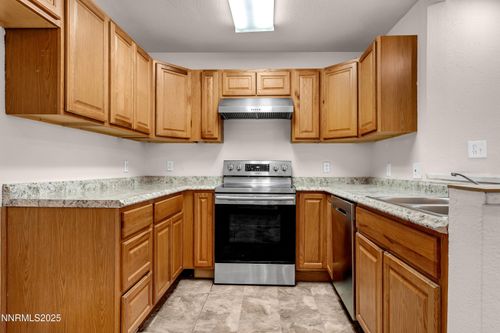 7-2355 Tripp Dr, Reno, NV, 89512-4039 | Card Image