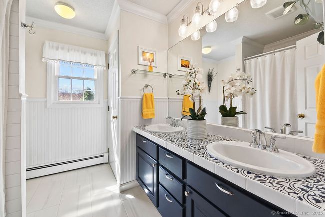 11 Skyview Dr, House other with 3 bedrooms, 3 bathrooms and null parking in Colchester CT | Image 23