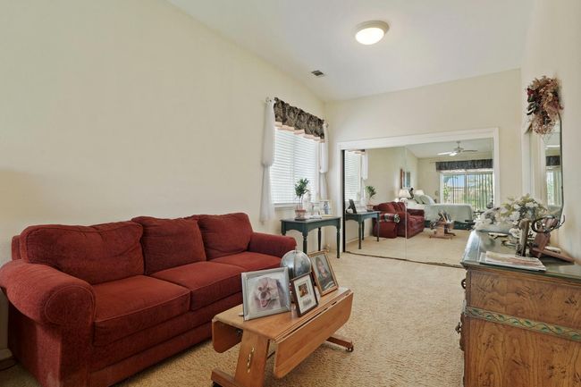 573 Fribourg Ln, House other with 3 bedrooms, 2 bathrooms and null parking in Manteca CA | Image 29