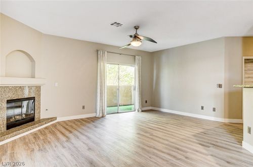 204-8729 Red Brook Dr, Las Vegas, NV, 89128-8450 | Card Image