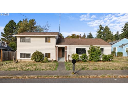 805 Se 139th Ave, Portland, OR, 97233-1955 | Card Image